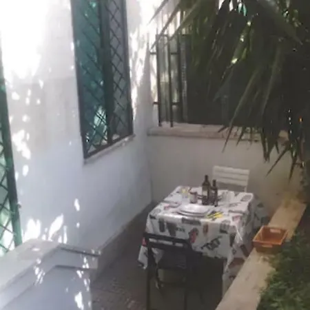 Studio With Garden
